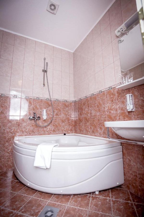 Hotel Bob Sarajevo Luaran gambar