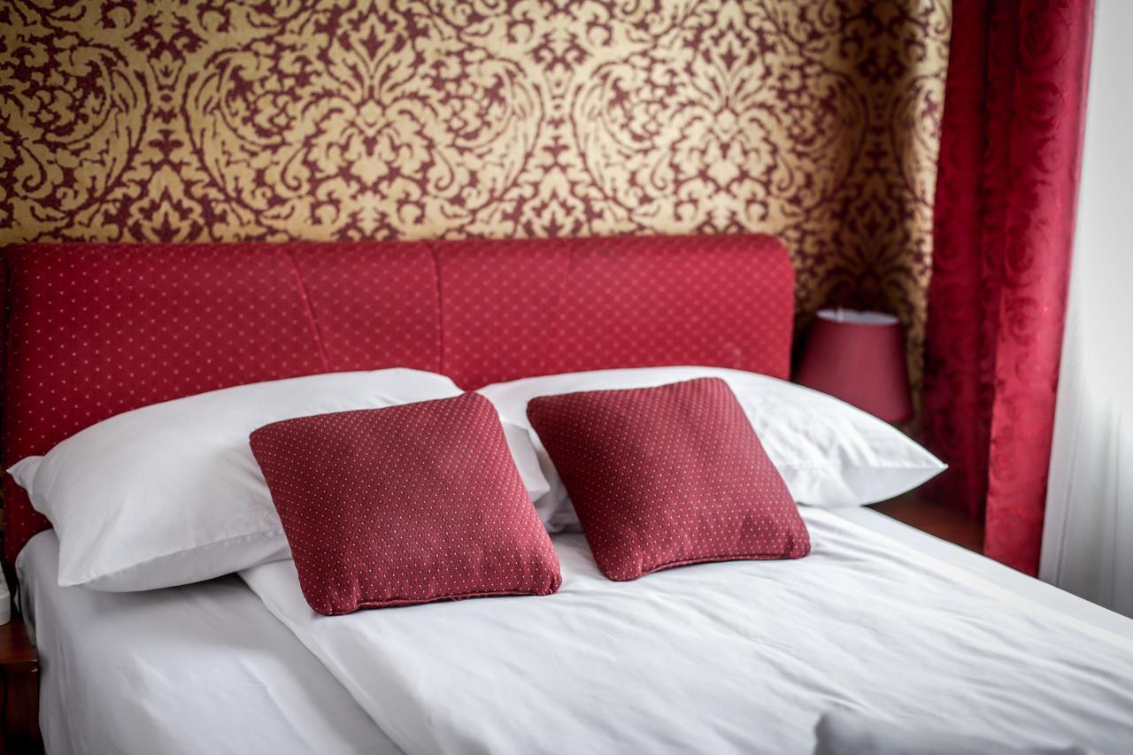Hotel Bob Sarajevo Luaran gambar