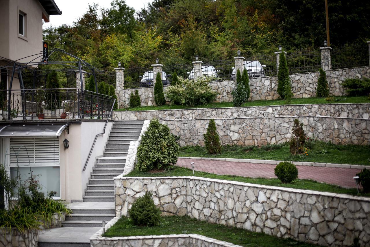 Hotel Bob Sarajevo Luaran gambar