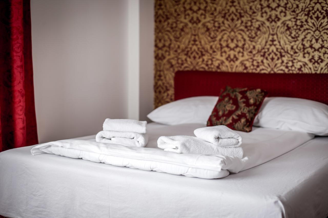 Hotel Bob Sarajevo Luaran gambar